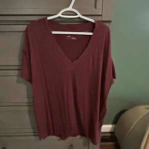Aerie oversized boyfriend V-Neck maroon Women's Top